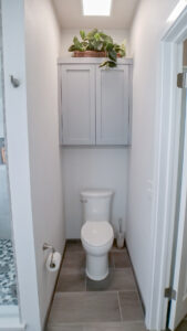 Potty topper cabinet
